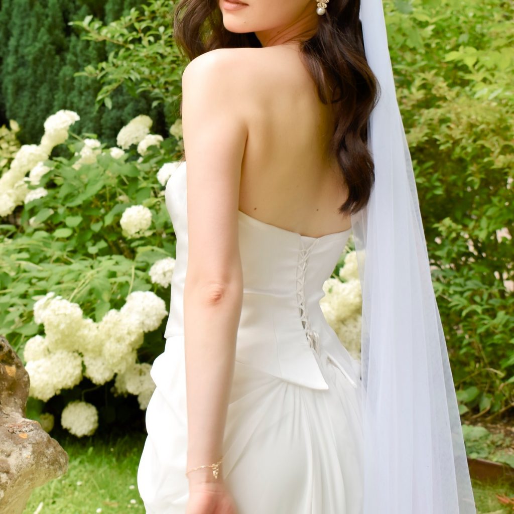 Instagram post from theweddingroom_france. This post is in position 8.