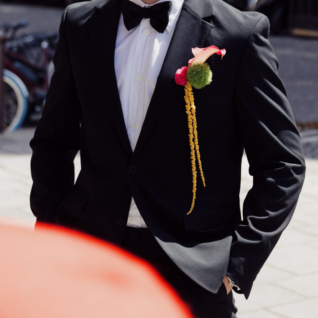 Instagram post from theweddingroom_france. This post is in position 6.