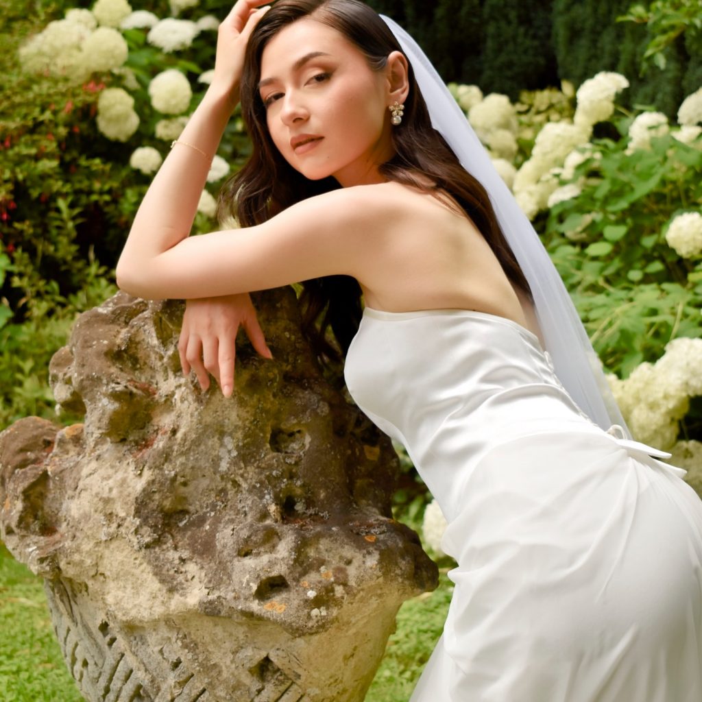 Instagram post from theweddingroom_france. This post is in position 6.