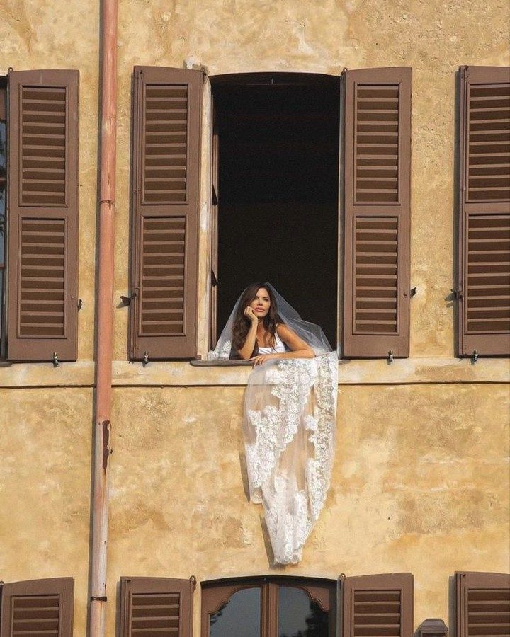 Instagram post from theweddingroom_france. This post is in position 3.