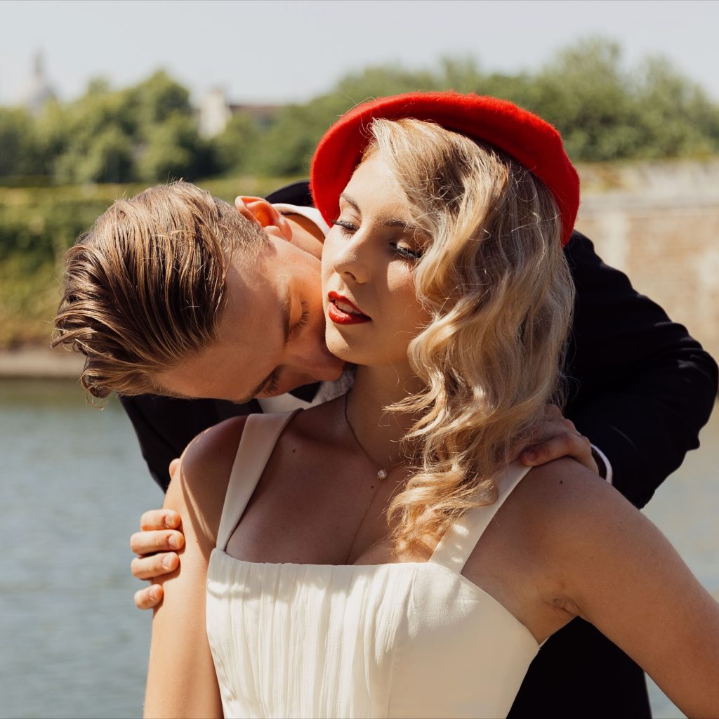 Instagram post from theweddingroom_france. This post is in position 8.